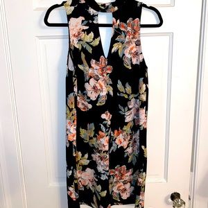 Black Key Hole Sleeveless Mini Dress